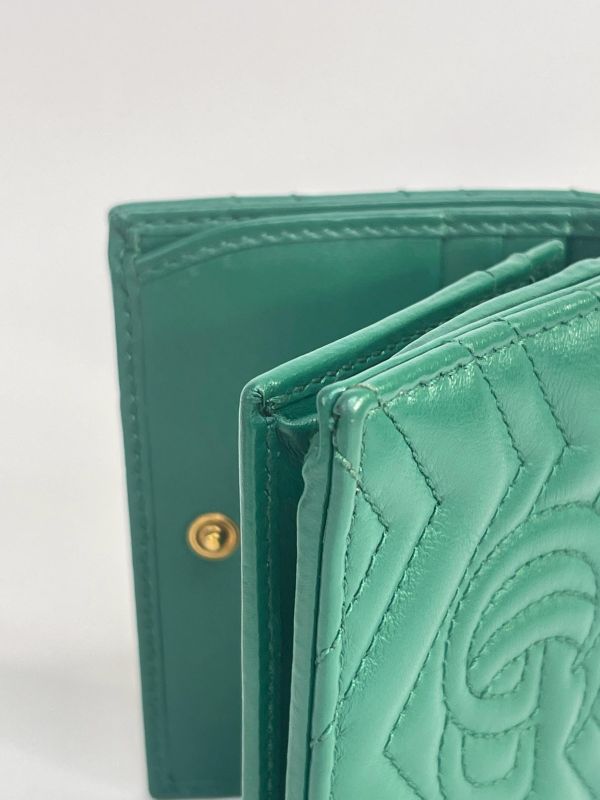 【9成新】GUCCI Marmont 愛心兩摺拉鍊零錢袋短夾 