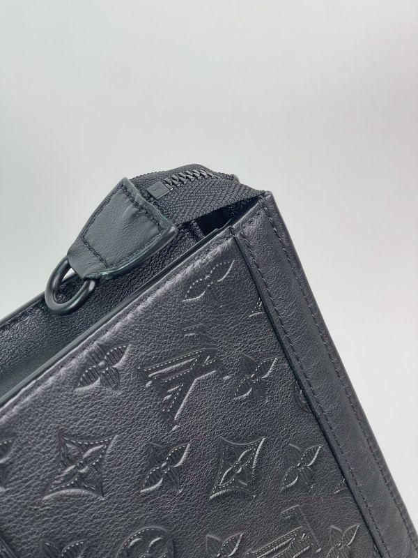 【分期0利率】LV GASTON 二合一背袋手拿包【95成新】