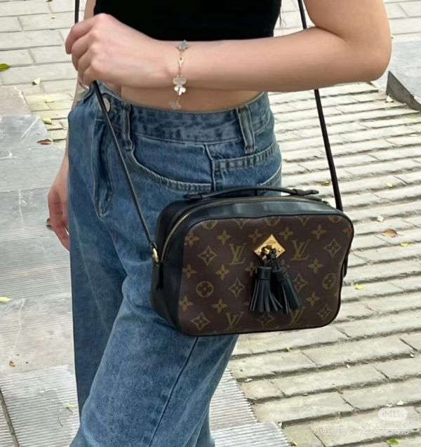 【分期0利率】LV 老花流蘇相機包【95成新】 