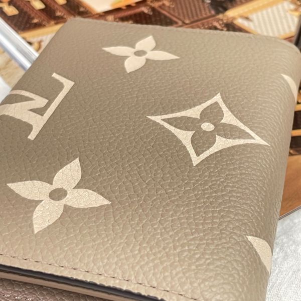 【12期0利率】LV Victorine三折短夾 最火斑鳩灰配色 【9.9成新】 