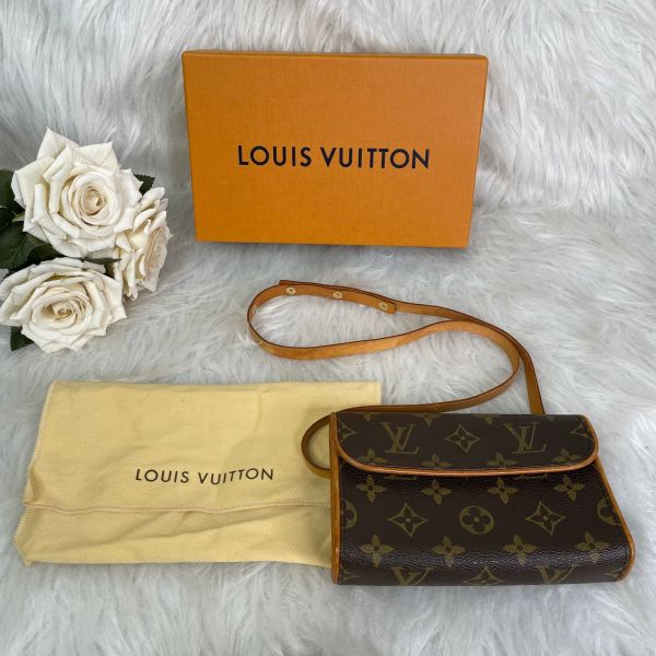 【12期0利率】LV Pochette 佛羅倫斯腰包【9成新】 
