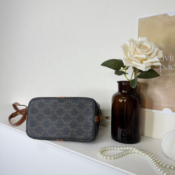 【12期0利率】CELINE Teen Cabas De France 鎖頭包【全新閒置】 