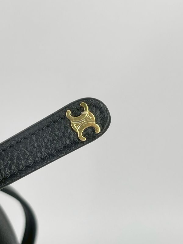 【95成新】CELINE TEEN CELINE LULU粒面牛皮革手袋 