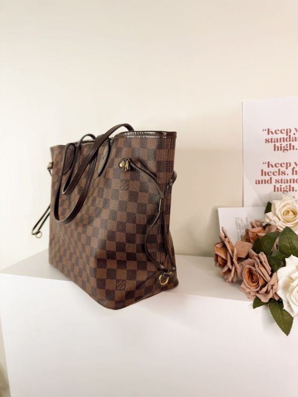 【分期0利率】 LV Neverfull MM【9成新】 