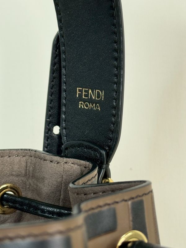 【分期0利率】FENDI Mon Tresor迷你水桶包【未使用閒置品】 