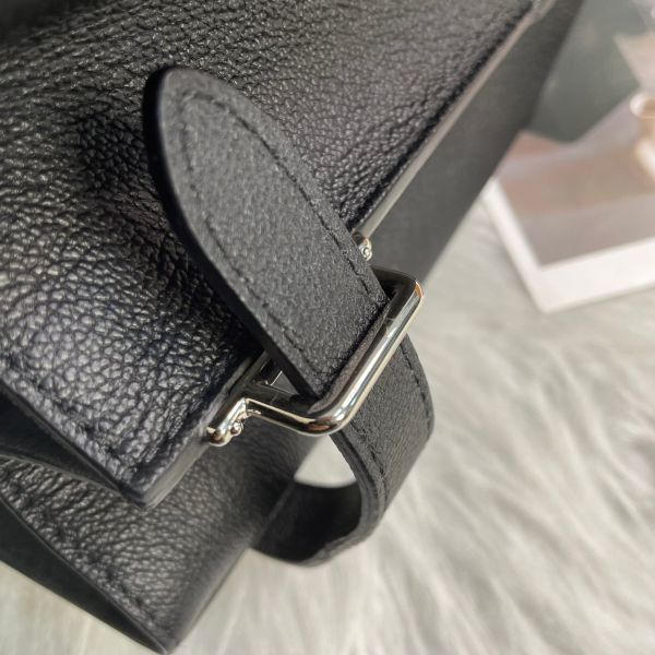 【9.9成新】【12期0利率】 LV  TWIST TOTE EPI黑 