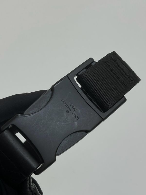 【95成新】LV Discovery PM 腰包 