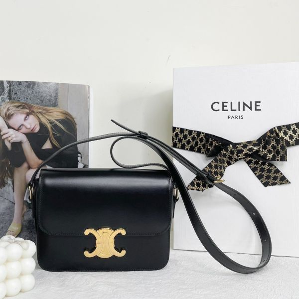 【12期0利率】CELINE TEEN TRIOMPHE亮澤牛皮革手袋【23年1月巴黎購證】【95成新】 