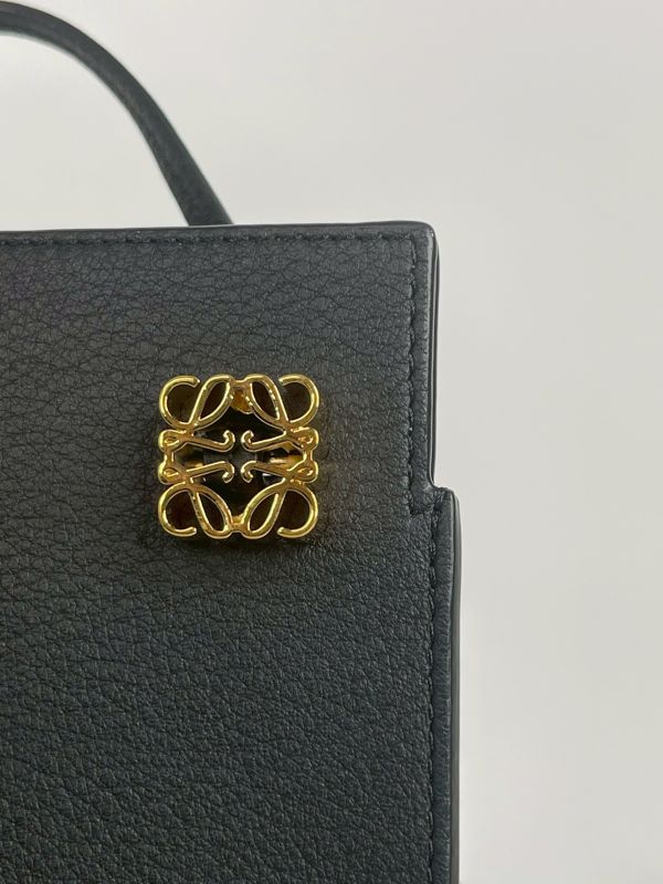 【分期0利率】LOEWE 小牛皮骰子包【99成新】 