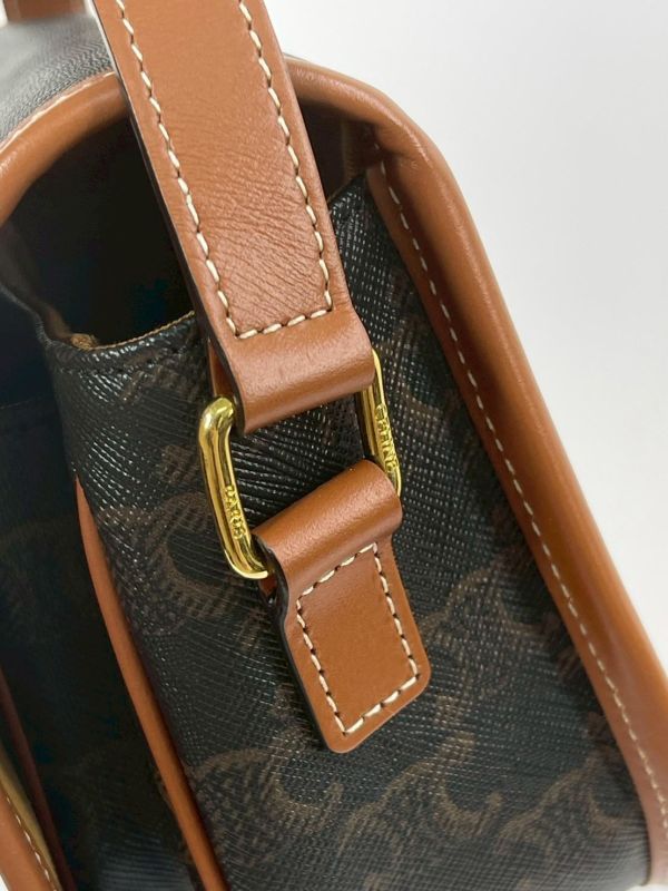 【95成新】CELINE Triomphe帆布中型Folco手袋 