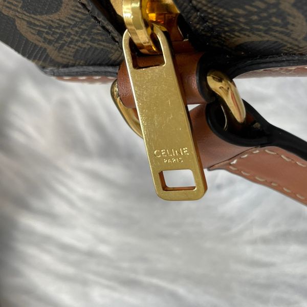 【95新】【12 期 0 利率】Celine 中號老花月餅包 