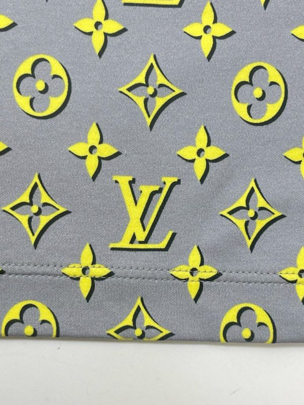【9成新】LV 3D字母短T 