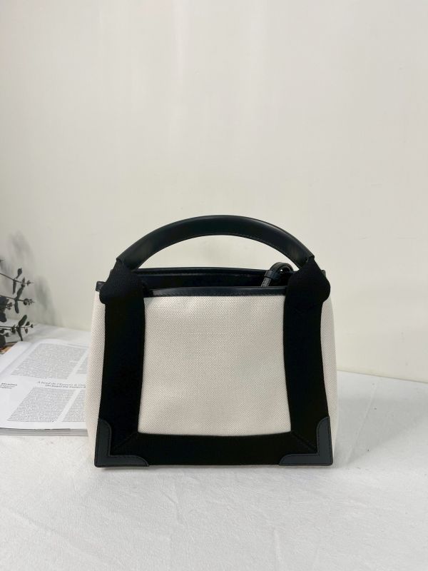 【分期0利率】Balenciaga Navy Cabas XS(背帶款)【99成新】 