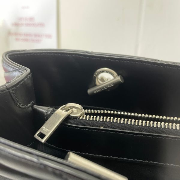 【分期0利率】YSL LOULOU大號肩背包【99成新】 