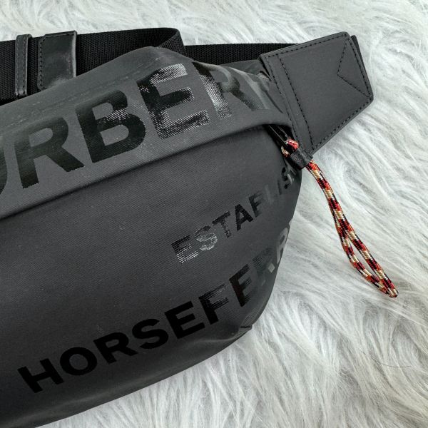【12期0利率】BURBERRY Horseferry腰包 【95成新】 