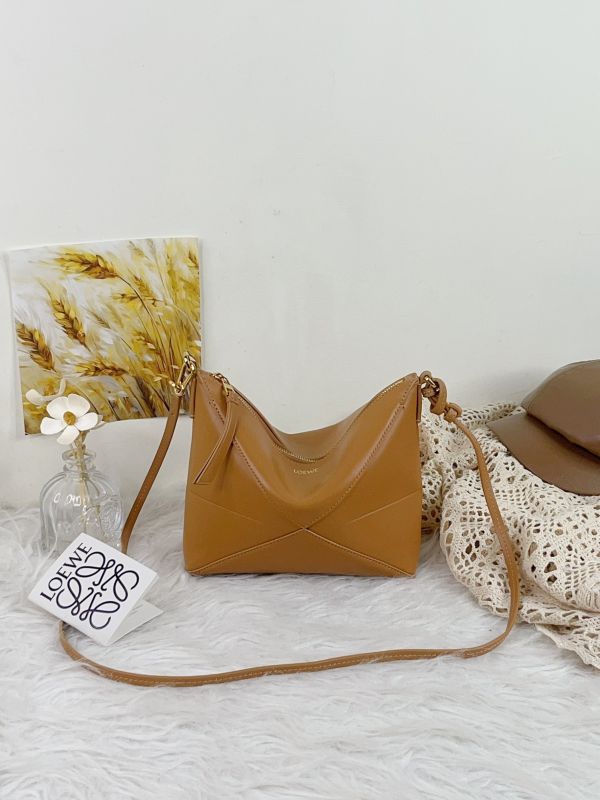【分期0利率】LOEWE PUZZLE FOLD POUCH 沙色【9成新】 