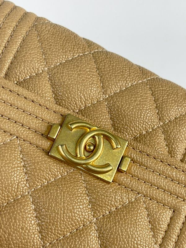 【99成新】CHANEL  BOY 三折短夾 