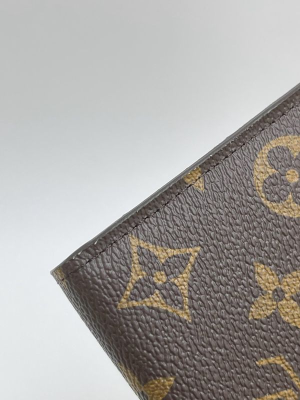 【95成新】LV SARAH 拚色長夾 