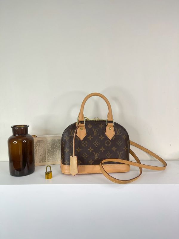【分期0利率】LV Alma BB 貝殼包【9成新】 