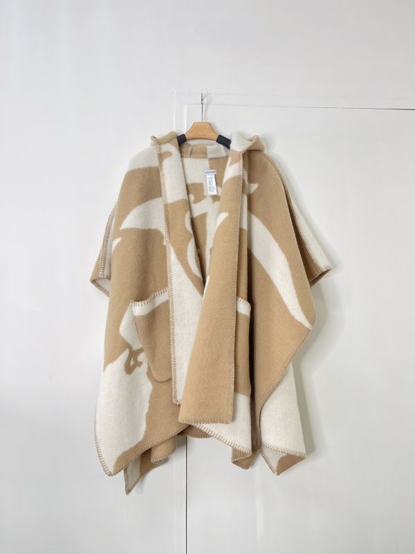 【99成新】BURBERRY CAPE 披肩 