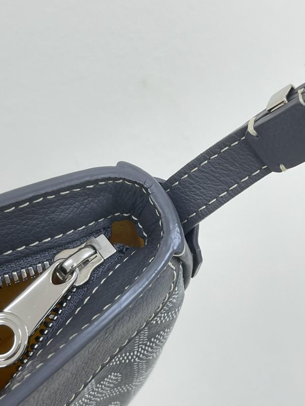 【95成新】GOYARD  半月包 