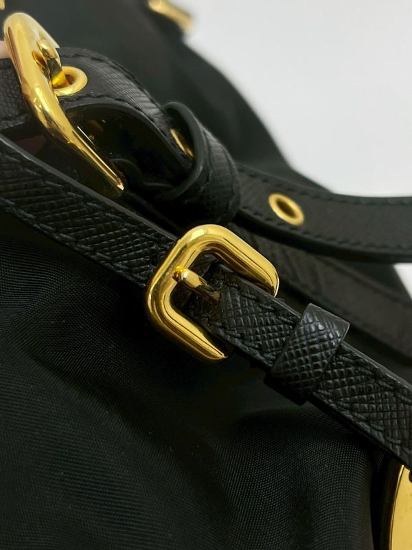 【95成新】PRADA 浮雕LOGO 尼龍托特包 