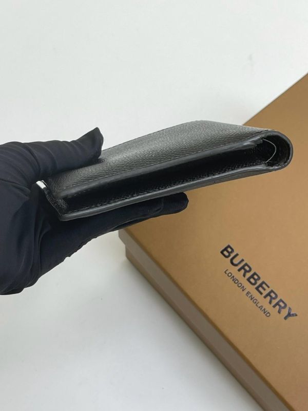 【9成新】BURBERRY 燙銀LOGO 防刮短夾 