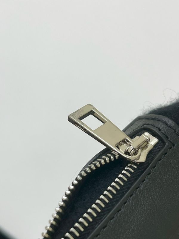 【99成新】Loewe 羊毛與喀什米爾口袋圍巾 