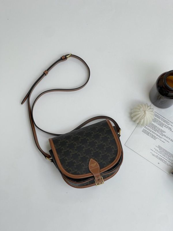 【95成新】CELINE Triomphe帆布中型Folco手袋 
