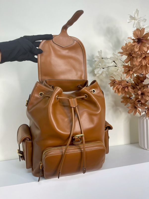 【分期0利率】MIUMIU  皮革後背包 大號 【未使用閒置品】 