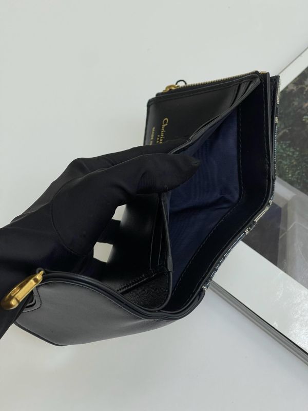 【閒置新品】Dior Saddle Lotus三折短夾 