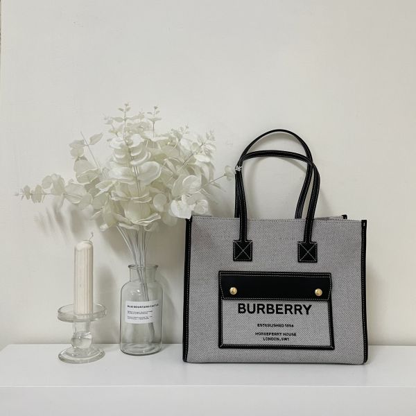 【12期0利率】【全新品】【現金價】BURBERRY Freya小號雙色帆布皮革芙雷雅托特包 