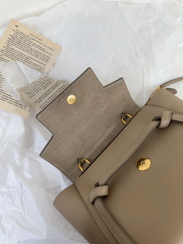 【12期0利率】CELINE 小牛皮BLET手袋鯰魚包NANO【95成新】 