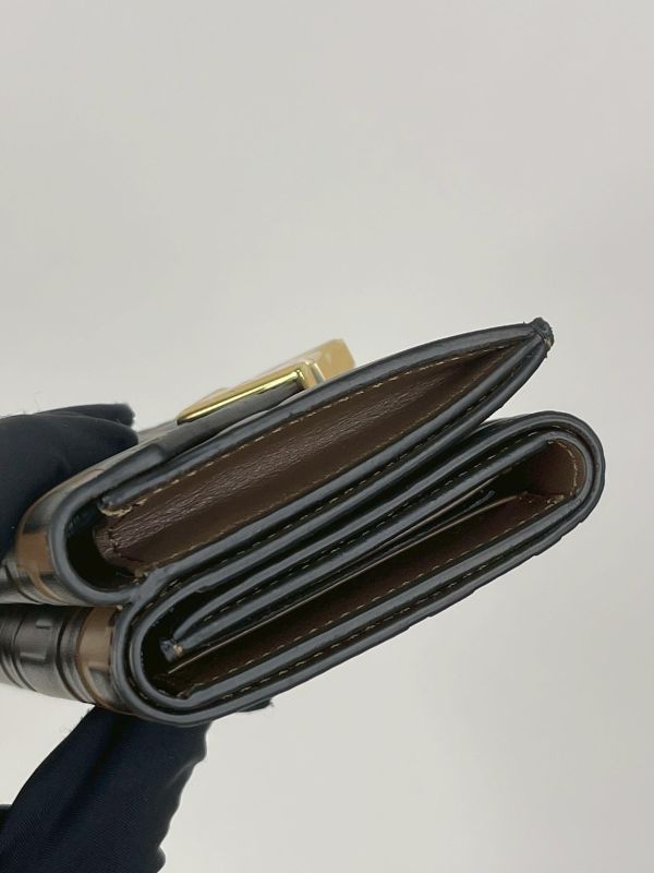 【未使用閒置品】FENDI FF Diamonds 雙層三折短夾 