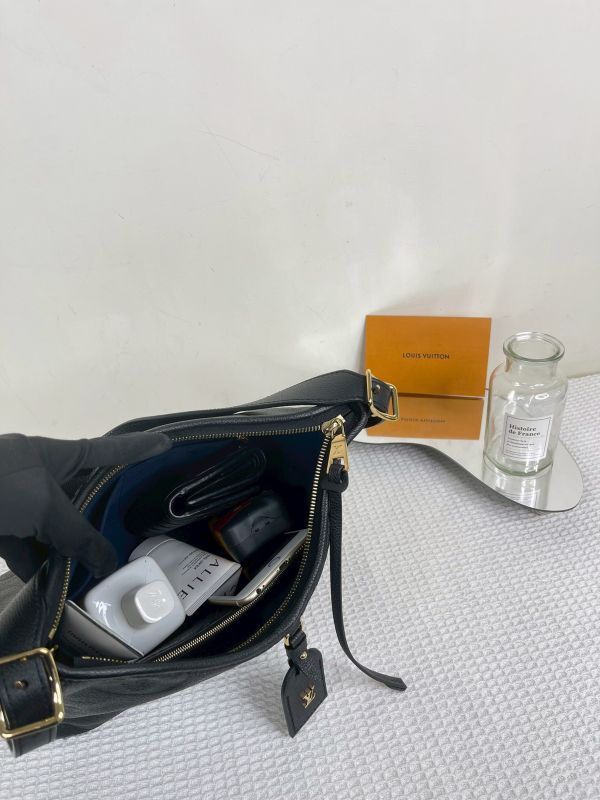 【分期0利率】LV CarryAll PM 【95成新】 