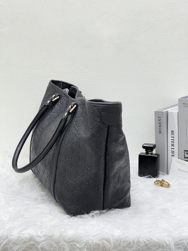 【99成新】GUCCI GG壓紋托特包 