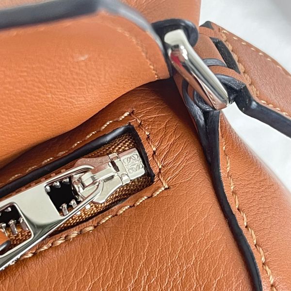 【12期0利率】LOEWE MINI  PUZZLE 焦糖色【24年台灣購證】【99成新】 