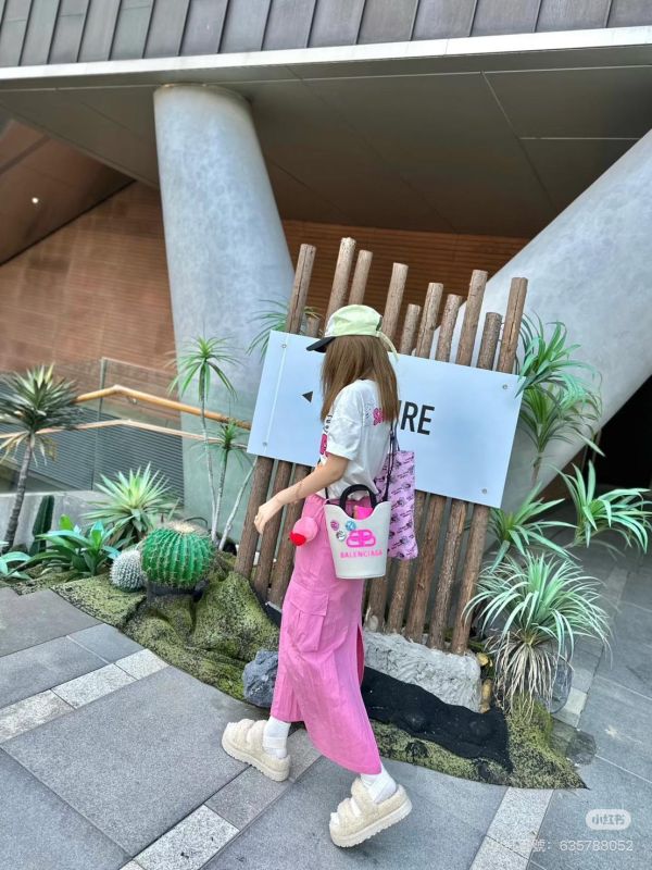 【95成新】BALENCIAGA WAVE BB 印花帆布水桶包 