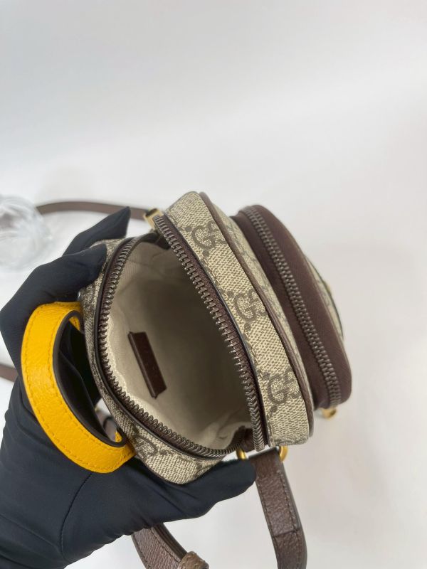 【未使用閒置品】GUCCI 虎頭雙層拉鍊記者包 