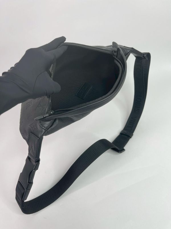 【未使用閒置品】LV Discovery PM 腰包 