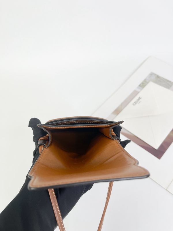 【9成新】CELINE 老花直立式手機包 