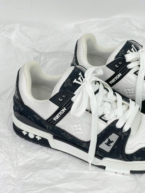 【95成新】LV TRAINER 運動鞋 