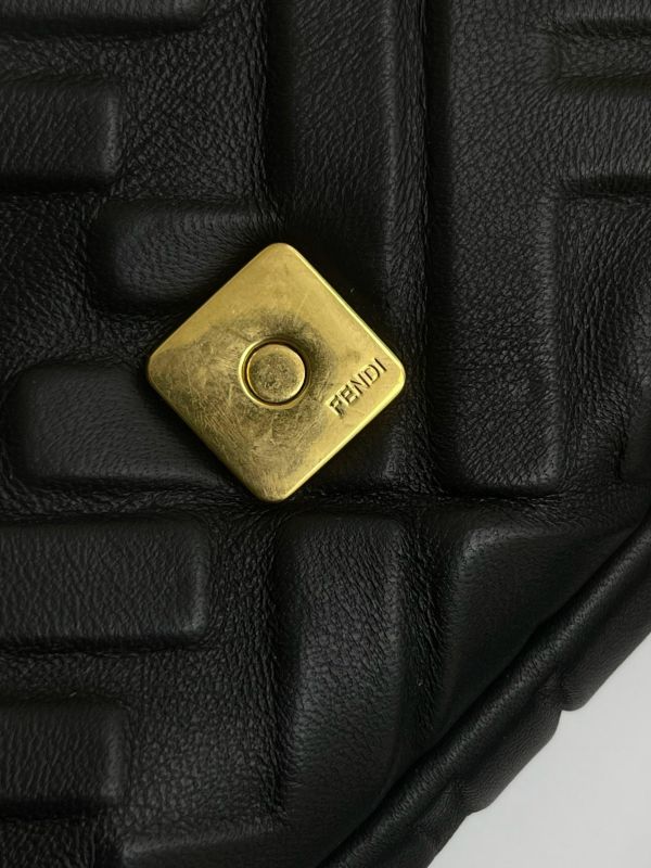 【95成新】FENDI Baguette 法棍包 中號 