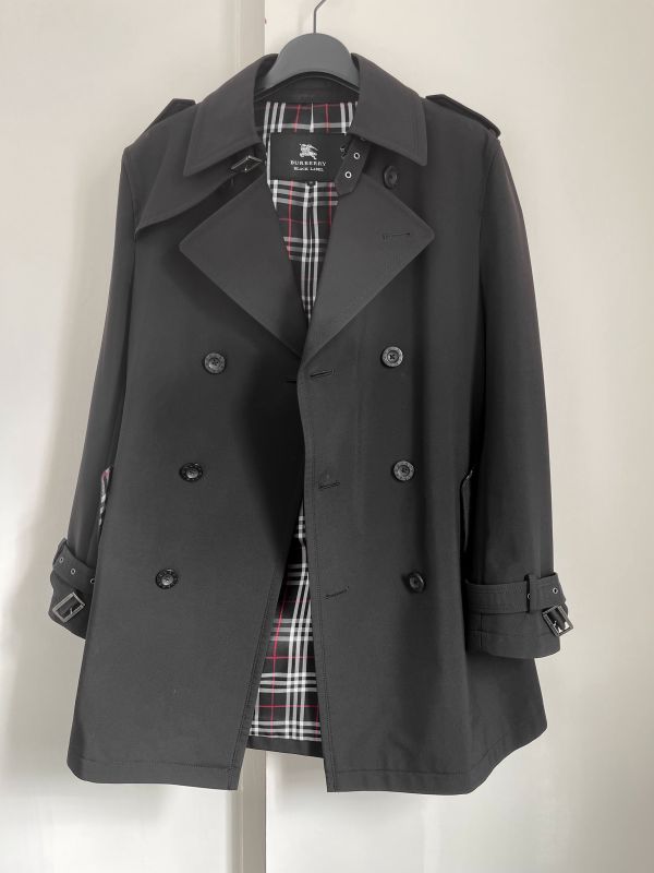 【分期0利率】BURBERRY 黑標內裏格紋風衣外套【95成新】 