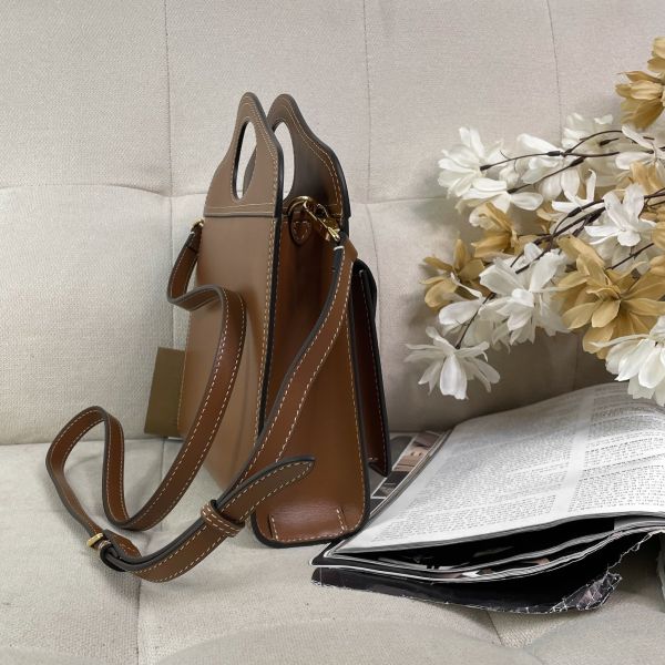 【12期0利率】BURBERRY MINI pocket bag 手提 斜背包 焦糖色【95成新】 