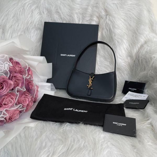 【全新閒置】【12期0利率】YSL 短背帶HOBO 710318 