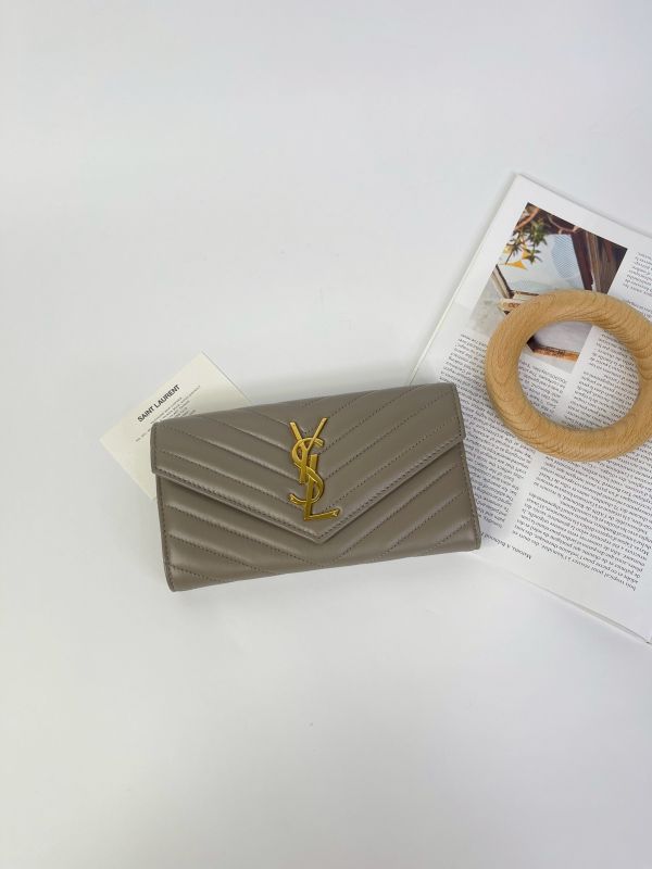 【95成新】YSL CASSANDRE小羊皮大信封長夾 