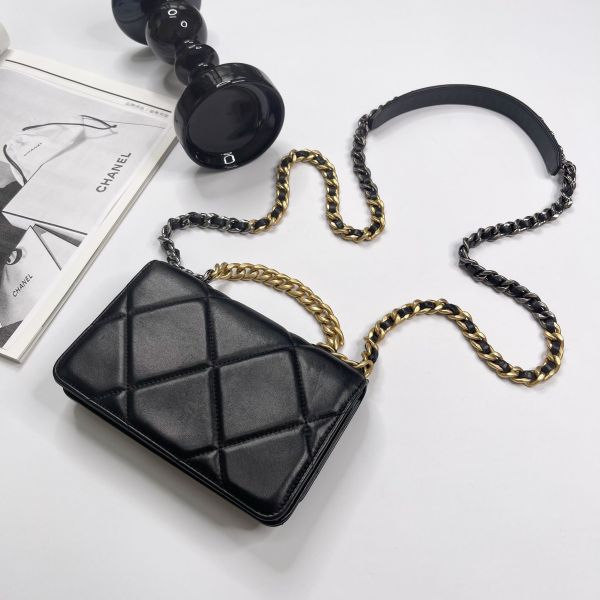 【12期0利率】CHANEL 19  WOC 【9成新】 