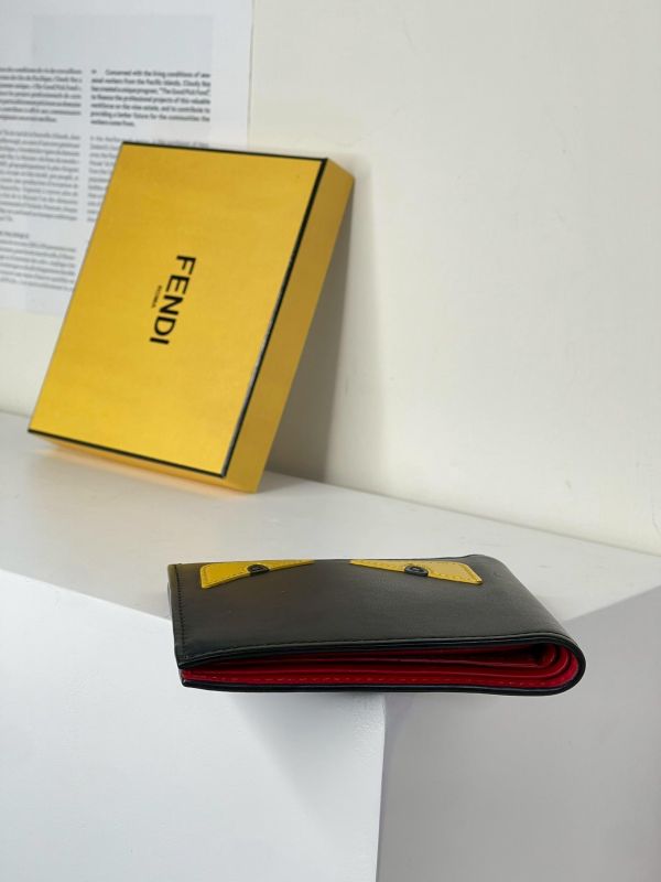 【95成新】FENDI MONSTER 8卡短夾 