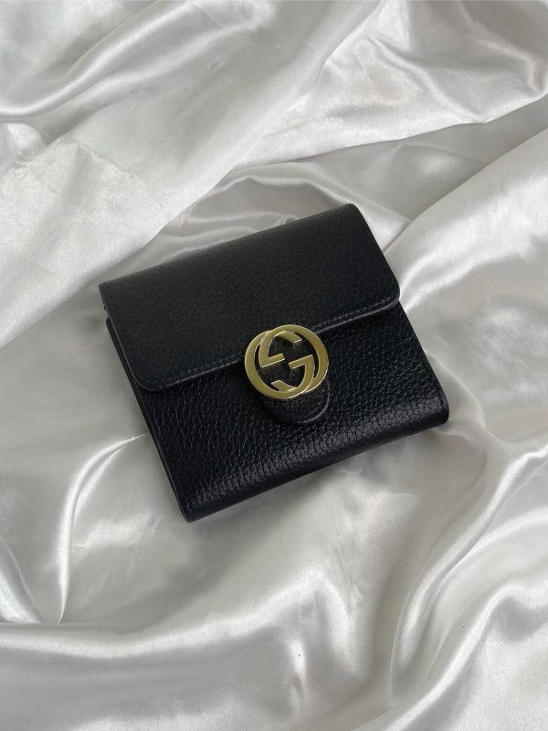 【9成新】GUCCI Interlocking GG 鎖扣雙摺短夾 